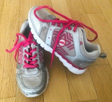 Dimensione Danza girls sneakers size 31-33 pink silver NP 49.90 used