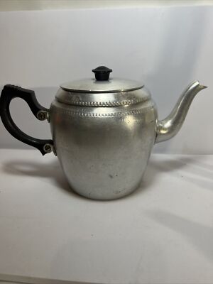 TEAPOT SONA WARE J.2004 NCJLTD THE ALUMINIUM WORKS STRATFORD-ON-AVON ENGLAND