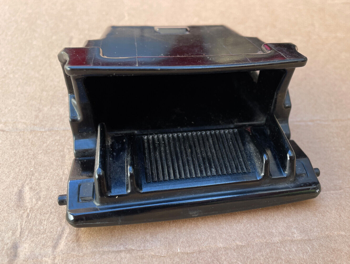 TOYOTA CELICA GEN7 T23 99-06 FRONT ASHTRAY INSERT ASH RECEPTACLE