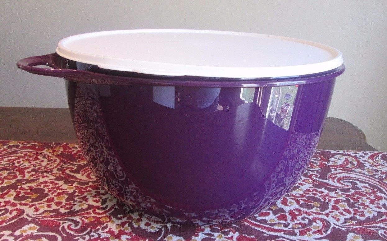 Tupperware JUMBO NEW Thatsa Bowl 14 L / 59 cups PURPLE ROYAL AMETHYST