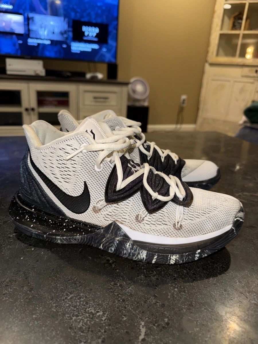 Nike Kyrie 6 TB White for Sale | Authenticity Guaranteed | eBay