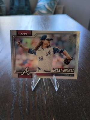 2026 Topps Series 1  GRANT HOLMES  Rainbow Foil  #182