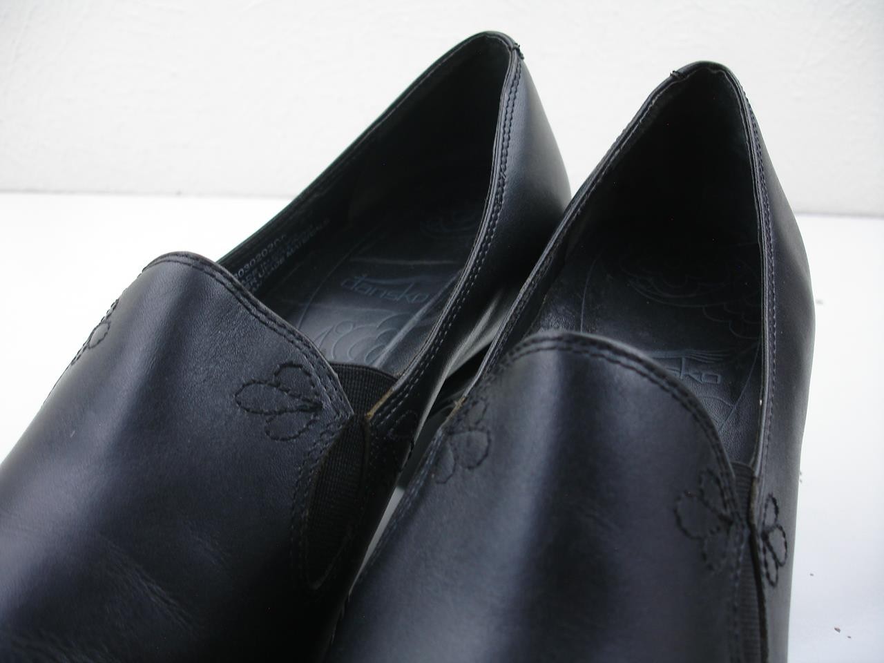 Women's 9.5 10 40 Dansko Beth Black Leather Shoes Pump Heels Clogs Dress Slip-On image 4