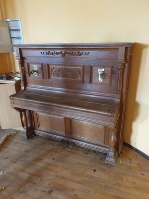 Klavier Von 1902  Zu Verkaufen  Funktioniert