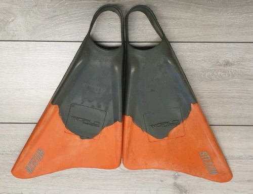 World Bodyboards Stealth Fins Size Large - Picture 2 of 8