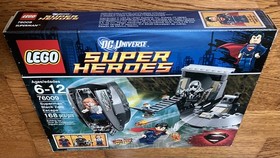LEGO DC Comics Super Heroes: Superman: Black Zero Escape (76009) - New in Box