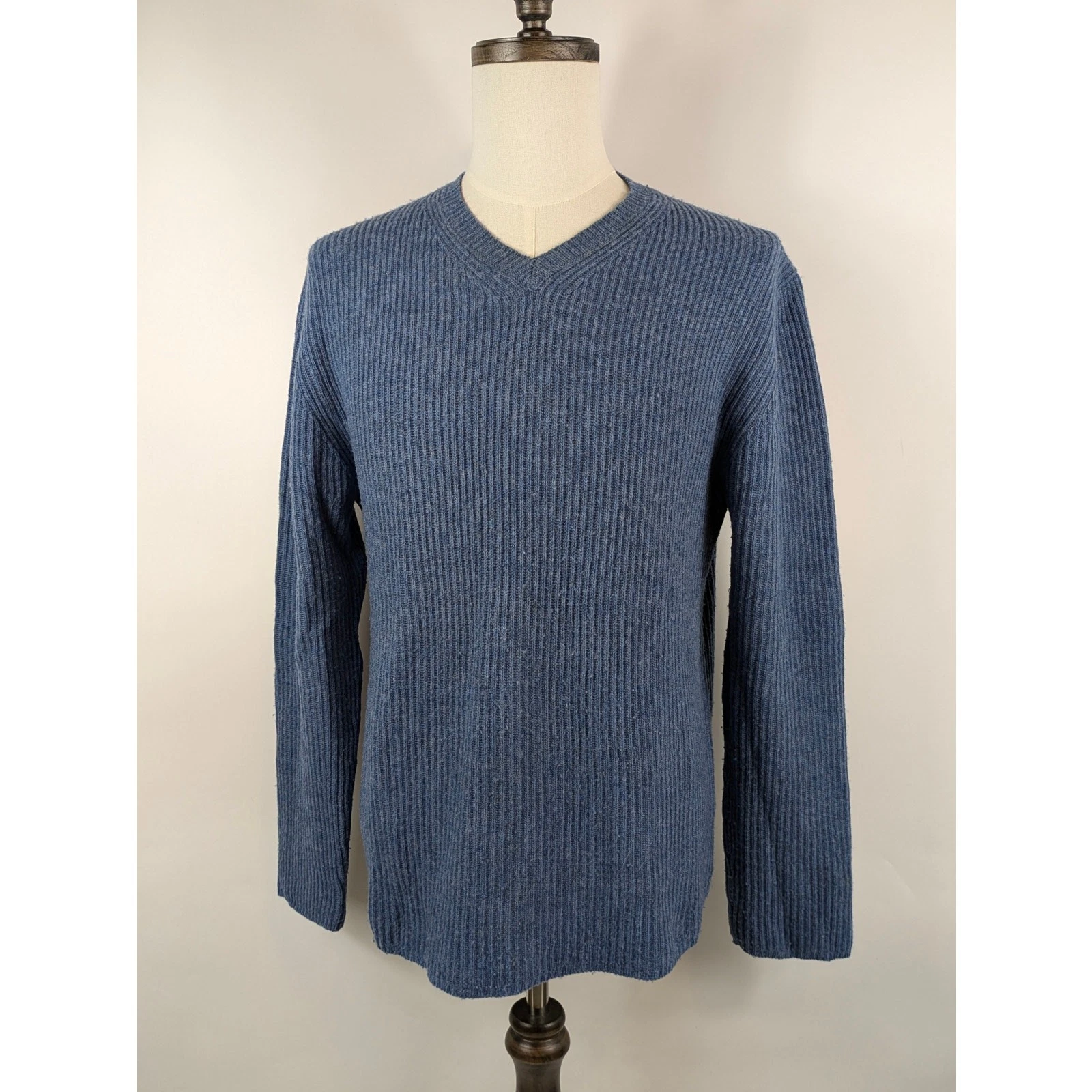Banana Republic Mens L Sweater 100% Fine Merino Wool Blue Long Sleeve Pullover