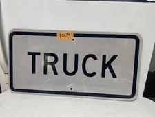 Street Road Traffic Sign (Truck) 12" X 24" Lot 10-91