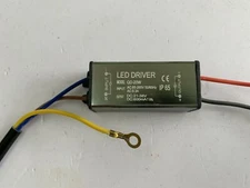 20W Waterproof LED Chip Driver Power Supply Transformer AC85~265V To DC 21V~38V