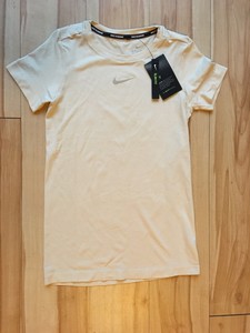 Nike Infinite Women's Top Size XS Beige Tan CU3120 | eBay