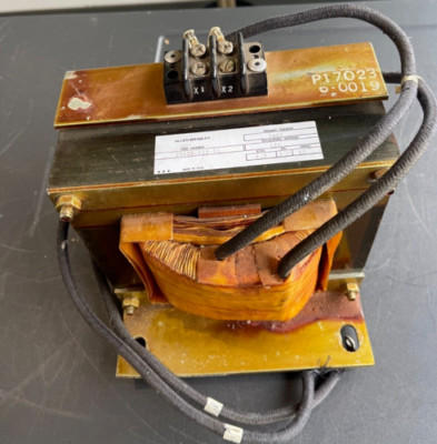 Allen Bradley Voltage Transformer 25638-510-01, 2400-120 Volt 1 kVA