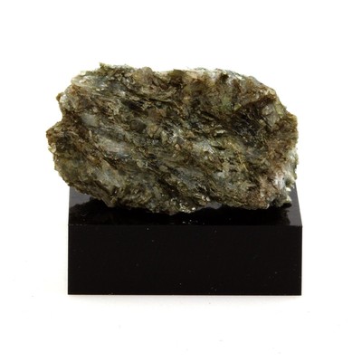 Mineralien Und Edelsteine. Mica. 43,8 Ct. Grenville, Québec, Kanada.
