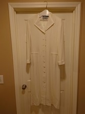 Elegant celebration Kasper ASL dress with long sleeves and front buttoned, cream