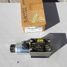 NEW PARKER D3W020B HYDRAULIC CONTROL VALVE Wi...