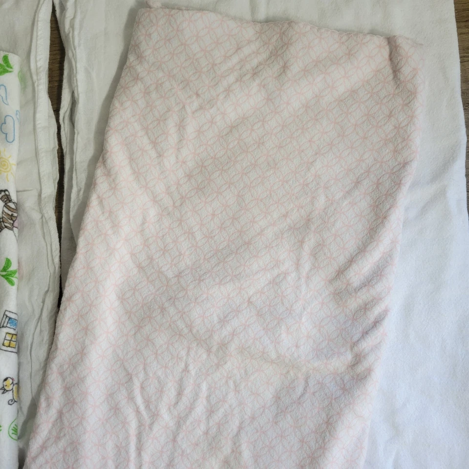 Juego de 4 mantas Swaddle Designs para bebé niña Foto 4 de 4