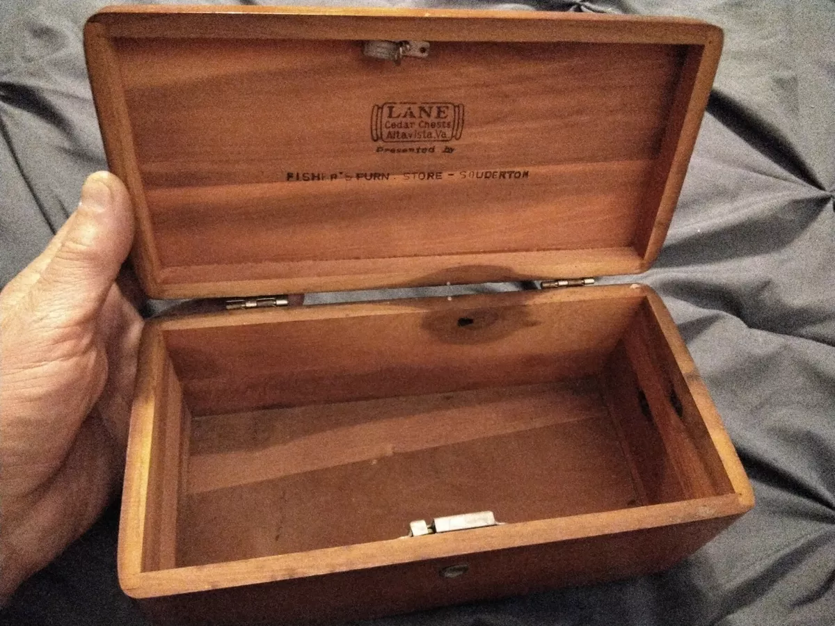 Small lane cheap cedar box