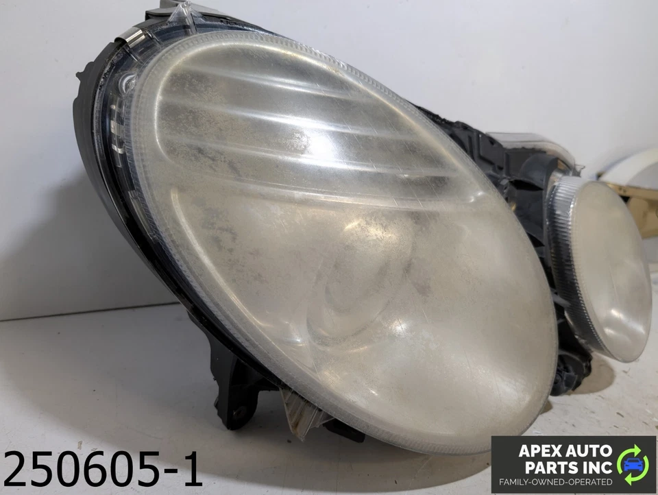Faro halógeno del lado derecho del pasajero OEM 2007-2009 Mercedes E350 3,5 L Foto 2 de 4