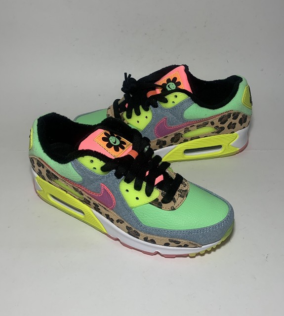 New Nike Air Max 90 LX Illusion Dancefloor Green Womenâs Size 7 CW3499-300 | eBay