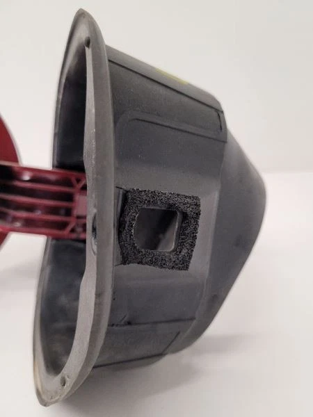 KIA SORENTO 2011 2012 2013 2014 2015 Fuel Filler Door Red 695102P000 11-15 - Image 4 of 4