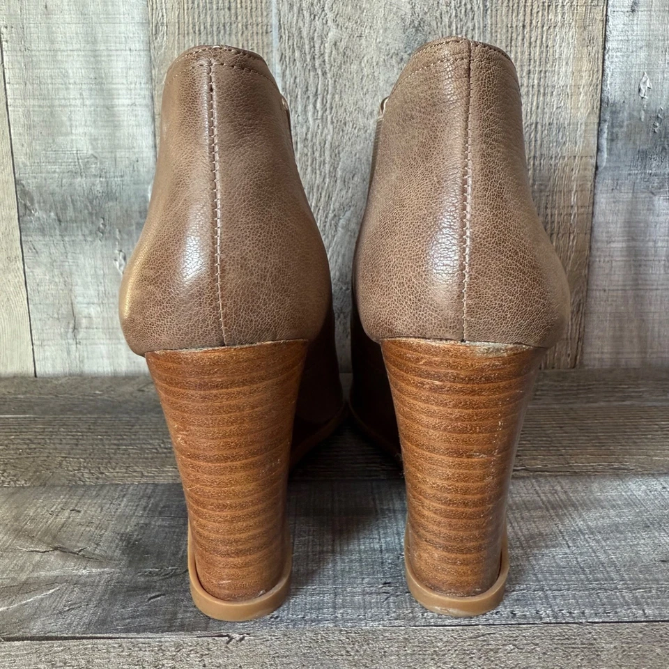 女式 Audrey Brooke Cindy Taupe 棕色皮革楔形踝靴切尔西靴 10 码 — 第 4/4 张图片
