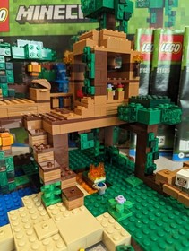 LEGO&reg; Minecraft&reg; 21125 The Jungle Tree House