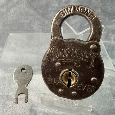 Vtg Old Simmons Quality Six Lever Padlock #4 Has Key but Does Not Unlock  B247