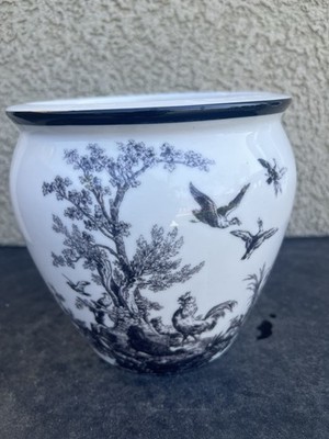 Rare Vintage Aux Au Provence Ceramic Black & White Rooster Birds Planter Pot