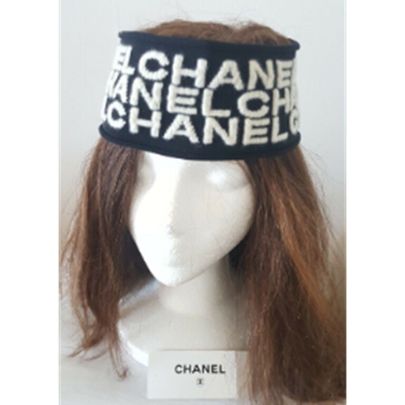 NWT CHANEL 2021 Cashmere Blend Headband Black Ivory Coco  display picture 1