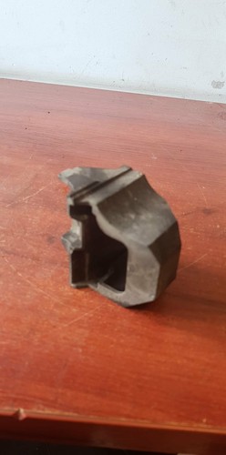 BMW 1 E81 116 i Kühlerhalter 7807185 2.0 Benzin 90kw 2011 11229136