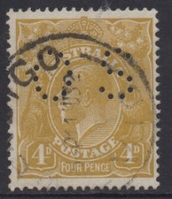 AUSTRALIA 1924 4d OLIVE - YELLOW  KGV STAMP VFU PERF. 