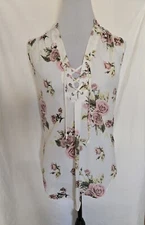 J for Justify Sleeveless Floral Blouse Medium High Low White Pink