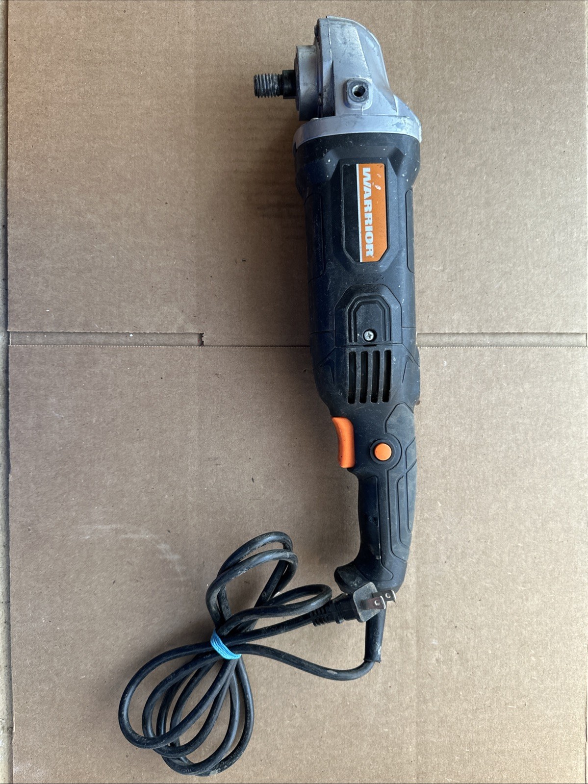Warrior 7in 10Amp motor 6 Variable Speed 600-3500 RPM Corded Polisher Sander
