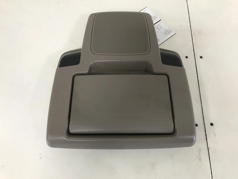 Pantalla de infoentretenimiento usada se adapta a: Honda Odyssey 2018 pantalla de visualización montada en el techo r Foto 2 de 4