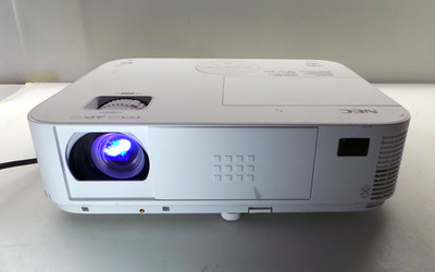 NEC NP-M283X DLP Projector 2800 ANSI Lumens XGA (LH-932H) Only Power cord