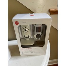 Motorola MBP421 Digital Video Baby Monitor 1.8in Color Screen Night Vision New