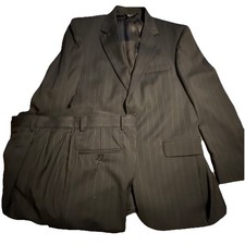 Jos A Bank Signature Collection 2 Piece Suit Pinstriped 40R 34x30 Gordon Wool