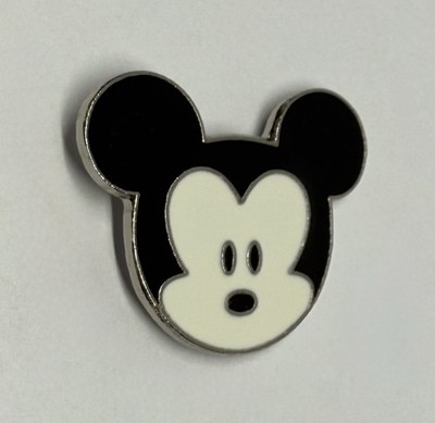 Disney Mickey Mouse Baby Face Head Lapel Pin (P165)