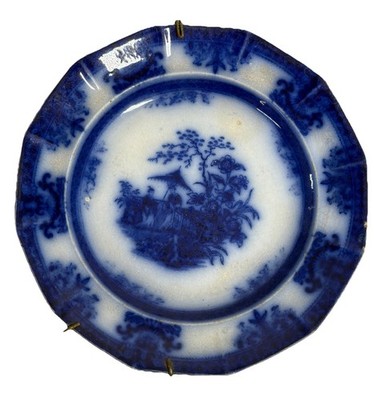 Antique Flow Blue Scenic Landscape Decorated Amoy 9  Porcelain Plate