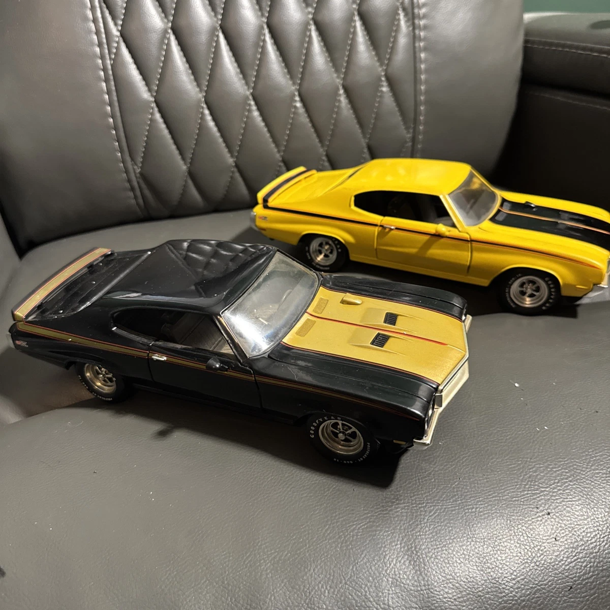 Ertl 1:18 Scale Vintage Manufacture Diecast Cars for sale | eBay