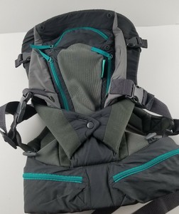 infantino carry on multi pocket