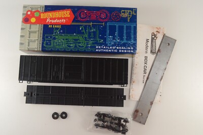 Roundhouse HO Undecorated 50' Combination Door Boxcar Kit - 1930