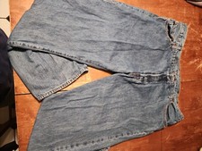 Vintage Levi's Men's 501 Jeans Button Fly Tag Size 44 x 32 Made in Haiti.