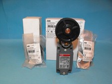 ABB LS43M00B02+LSA40X44.Limit Switches.1SBV011600R1202.NEW.