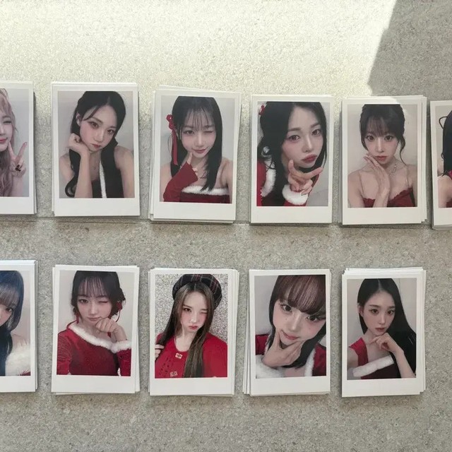 Triple S 251227 Girl Group Fan Signing Christmas Outfit - Unopened