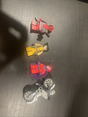 lego deadpool, Wolverine, And Magneto minifigures