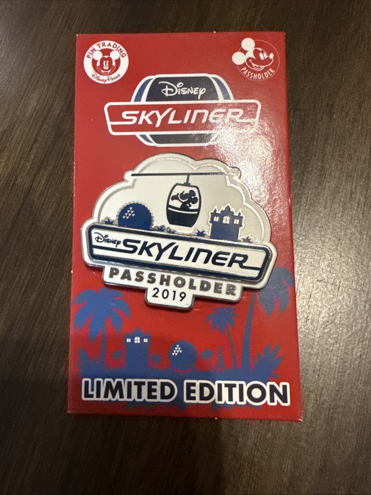 WDW Parks Disney Skyliner Passholder 2019 LE Pin