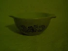 NICE VINTAGE PYREX 1 1/2 QT HOMESTEAD CINDERELLA NESTING MIXING BOWL # 441