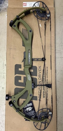 PSE Custom Mach 30 E2 70 Right Hand Green RH Carbon Hunting Bow New 60-70