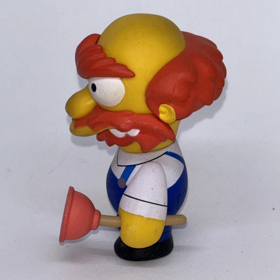 Kidrobot Simpson's Series 2 Groundskeeper Willie Vinyl Figure - Image 4 of 4