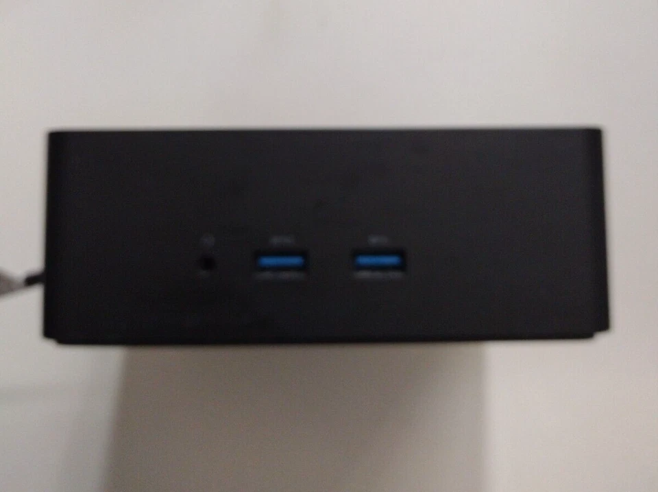 Dell TB16 Thunderbolt Docking Station with 130W AC Adapter - Good Condition - Image 3 of 4